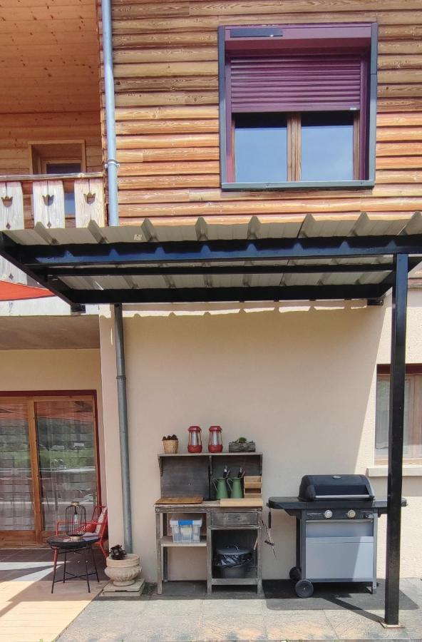 Maison D'Hotes Le Shorten Heches Exterior photo